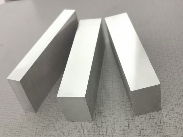 冷軋模具鋼屬于碳鋼嗎？